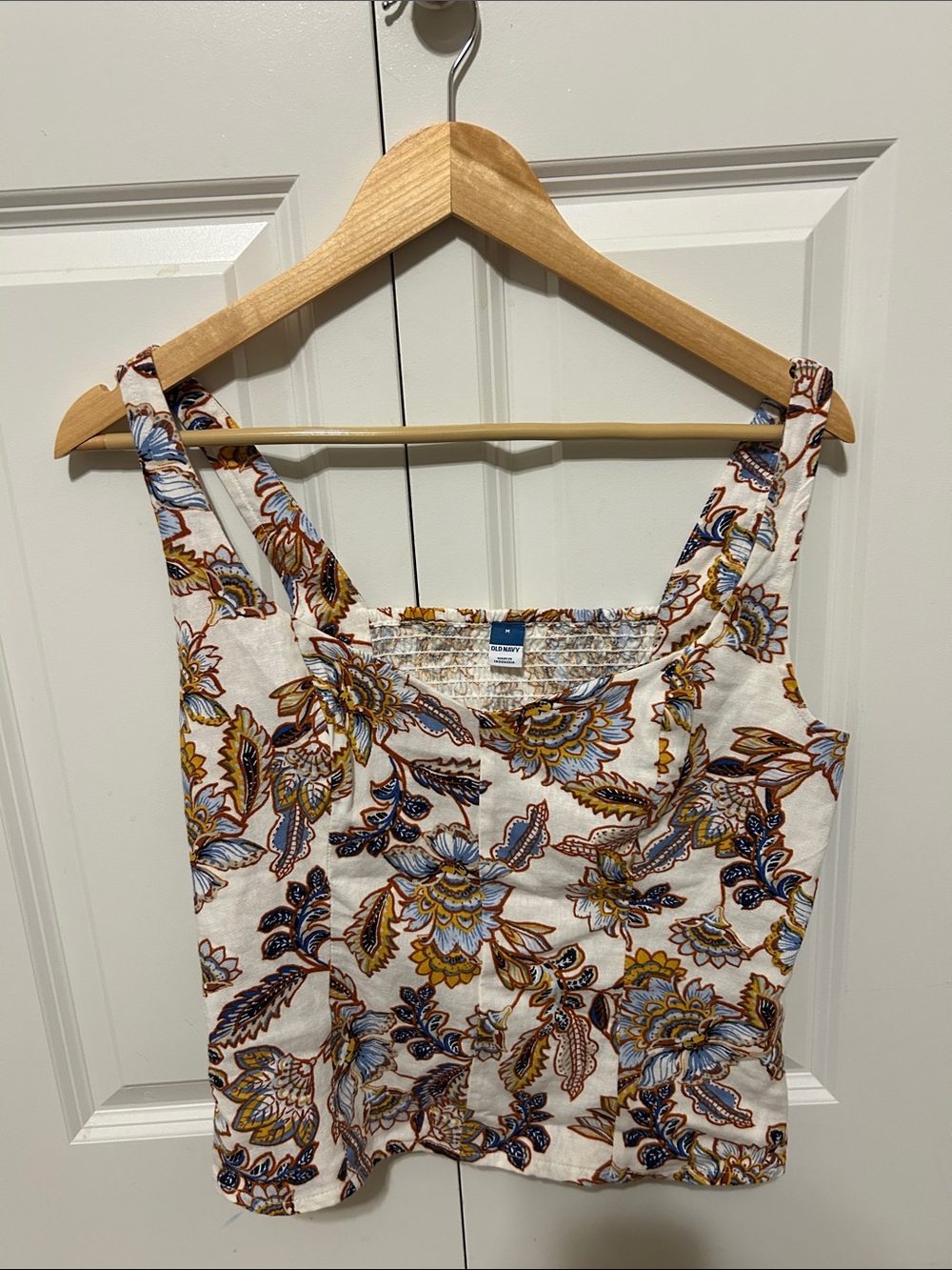 Old Navy Fitted Sleeveless Linen-Blend Floral Crop Top